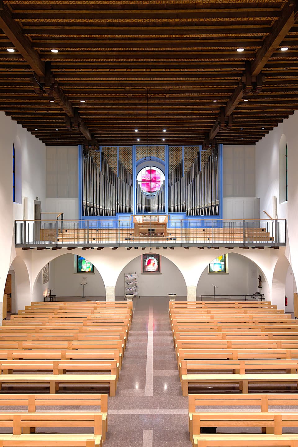Die neue Orgel der Pfarrkirche Herz Jesu in Lenzburg (CH)