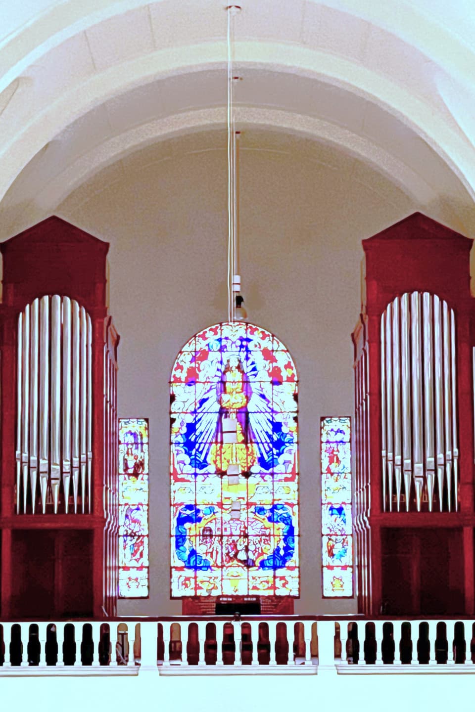 Erste Rieger-Orgel in Madrid (92/IV)